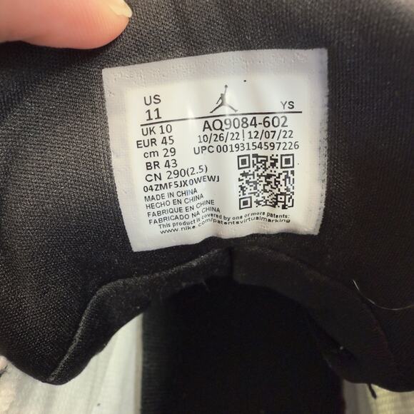 Jordan Max Aura Gym Red AQ9084602 Men's Size 11 Gym Red/Black/White - Picture 10 of 10